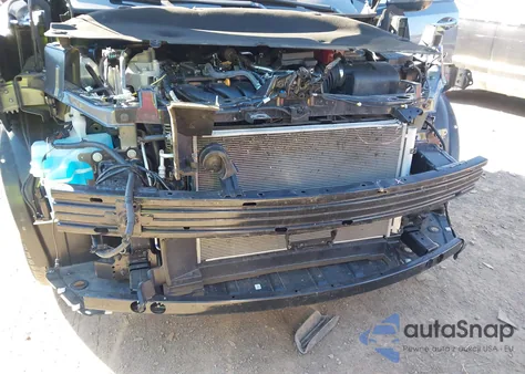 2025 Nissan Kicks Sr Intelligent Awd from USA, damaged, VIN 3N8AP6DB4SL333276